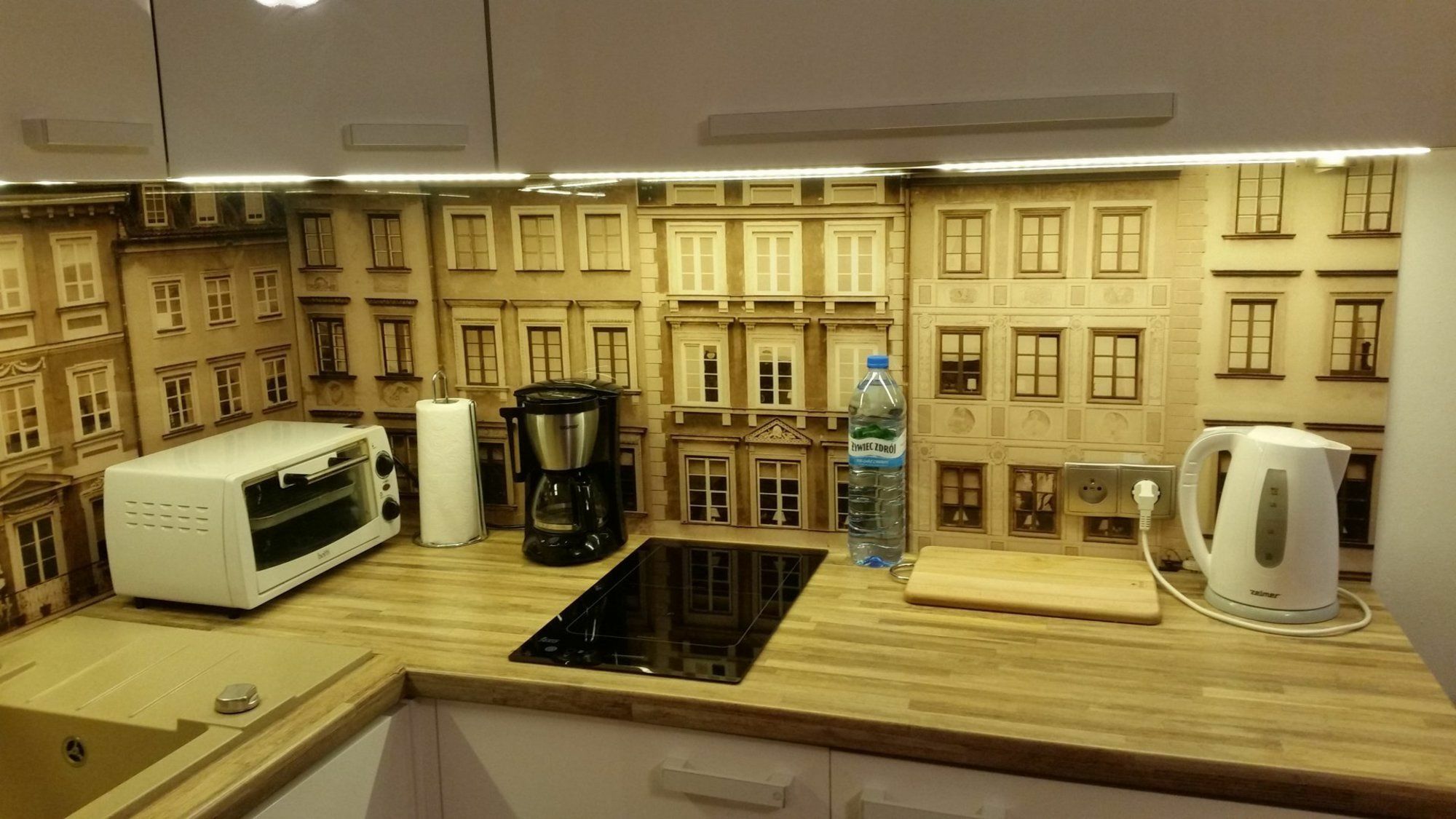 Krakowskie Przedmiescie "Night And Day" Варшава Екстериор снимка